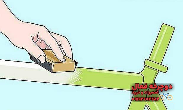 پاک کردن رنگ قدیمی دوچرخه